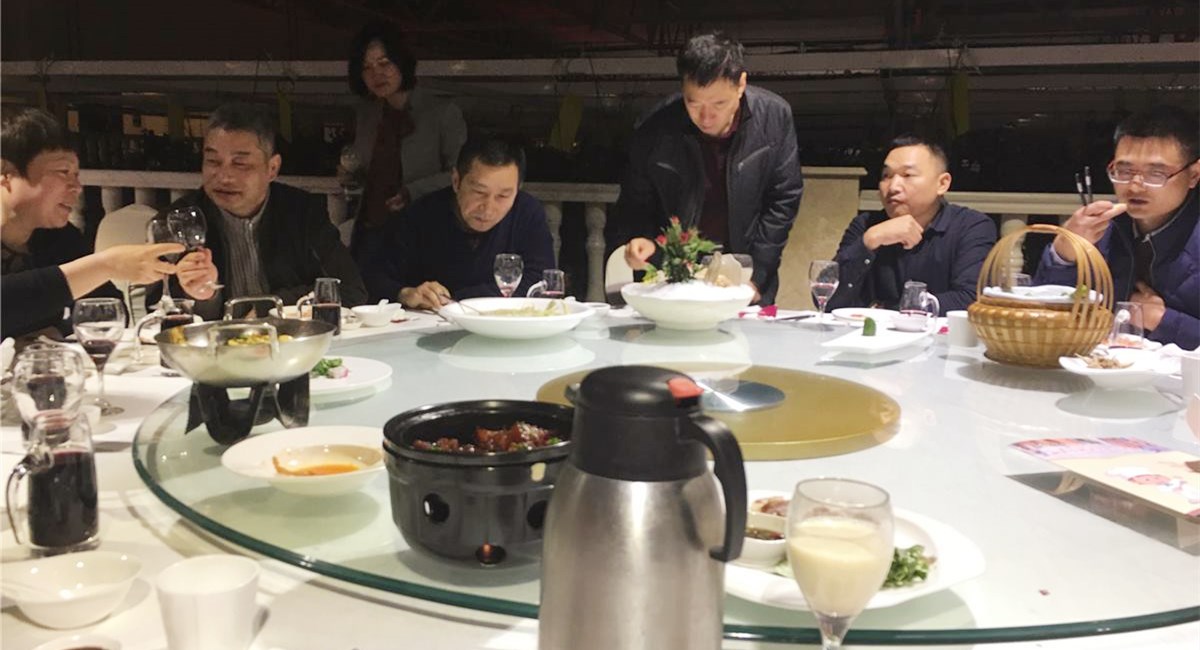 亚洲熟女乱色综合亚洲小说