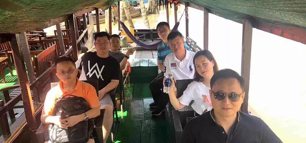 亚洲熟女乱色综合亚洲小说