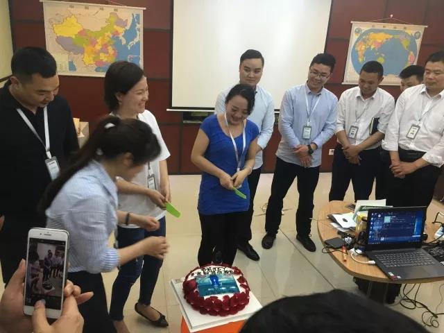 亚洲熟女乱色综合亚洲小说