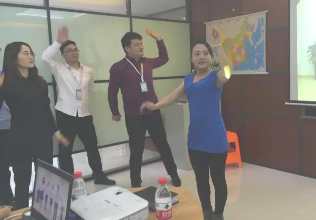 亚洲熟女乱色综合亚洲小说