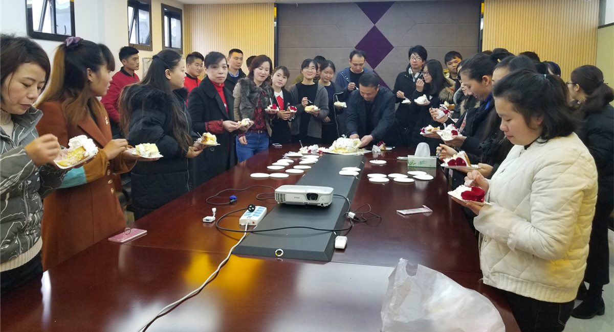 亚洲熟女乱色综合亚洲小说
