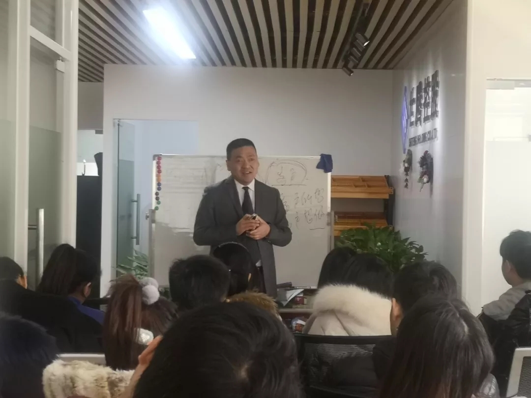 亚洲熟女乱色综合亚洲小说