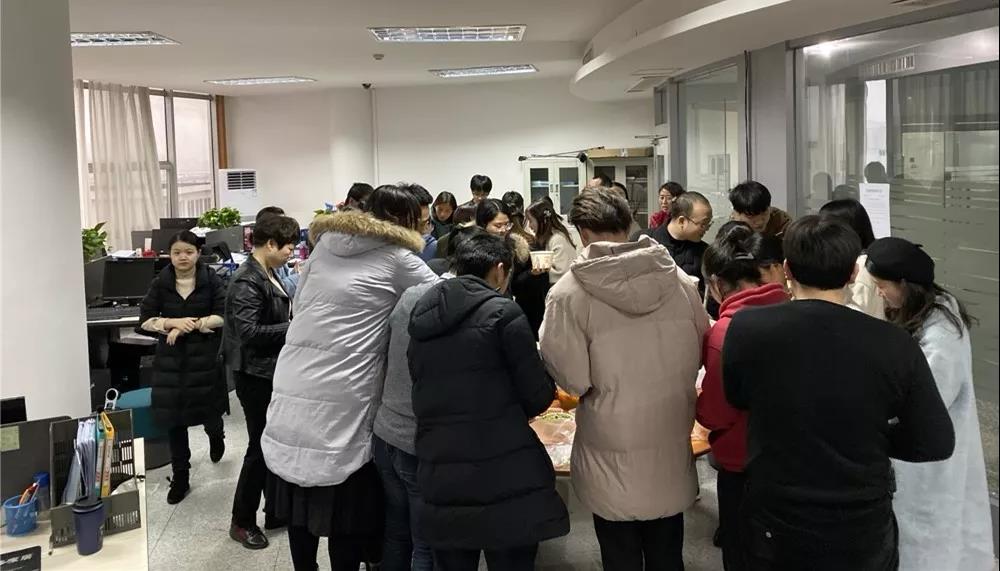 亚洲熟女乱色综合亚洲小说
