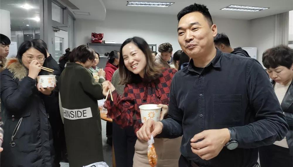 亚洲熟女乱色综合亚洲小说