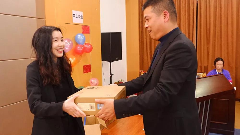 亚洲熟女乱色综合亚洲小说