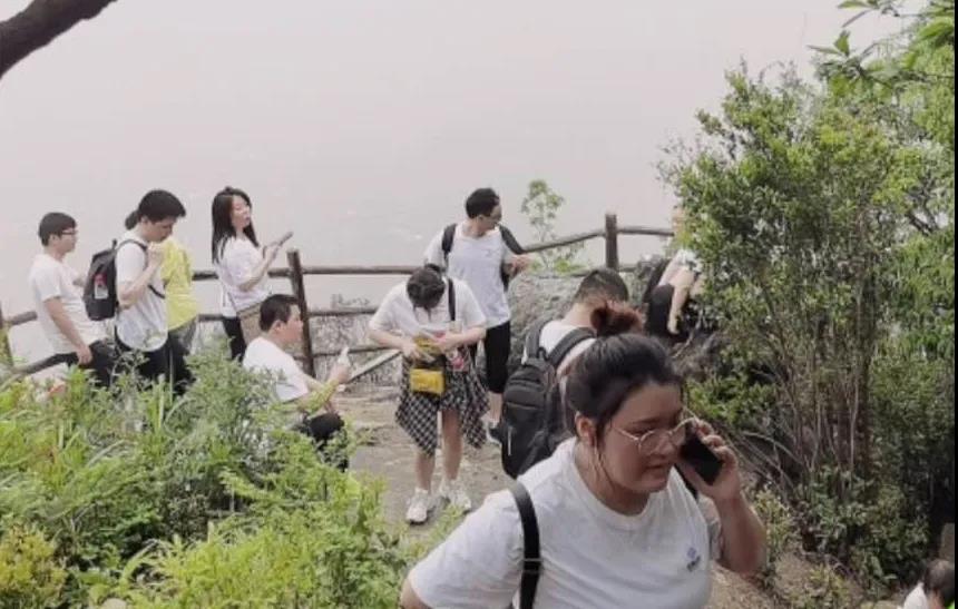 亚洲熟女乱色综合亚洲小说