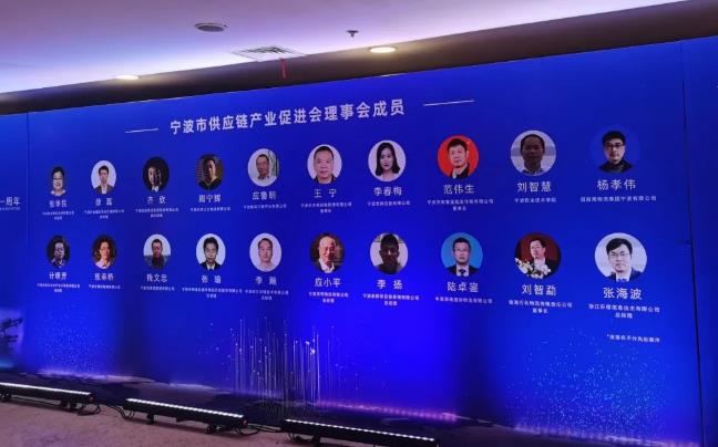 亚洲熟女乱色综合亚洲小说