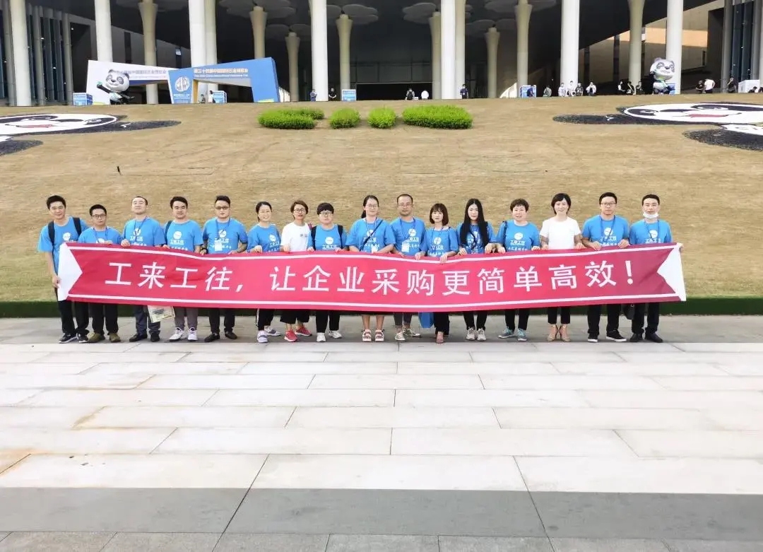 亚洲熟女乱色综合亚洲小说
